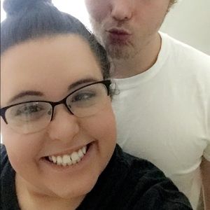 Meet your Posher, Carlie